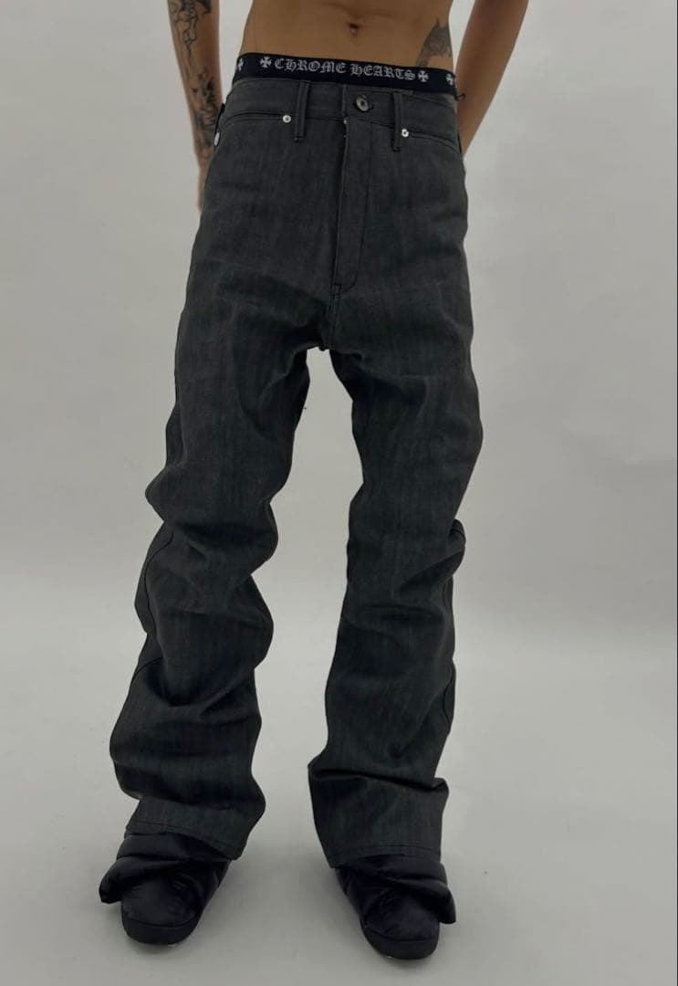 ダークグレー フレアデニムパンツ blanco サイズ1 goar