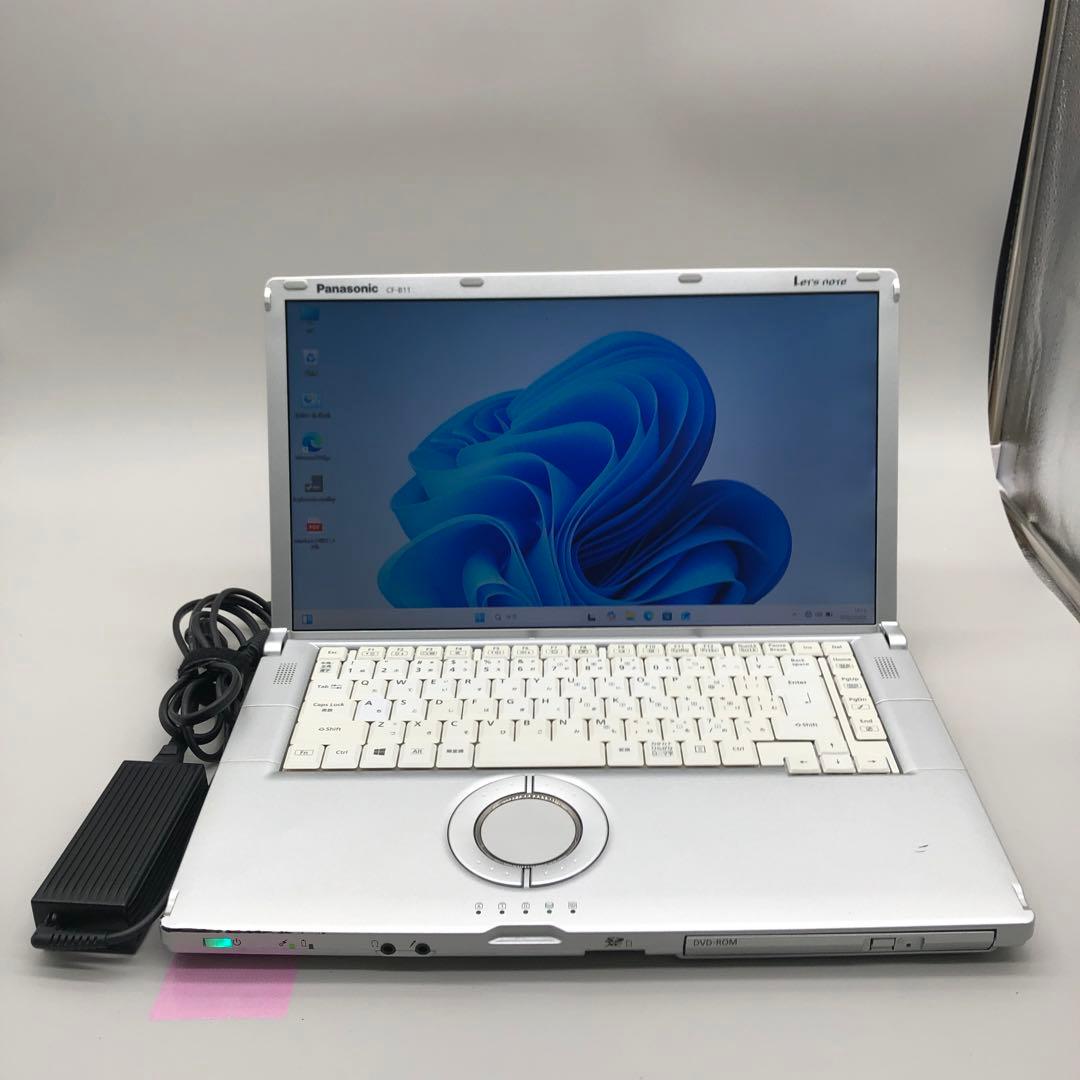 Panasonic CF-B11LWUTS ノートパソコン　　15.6インチ　K