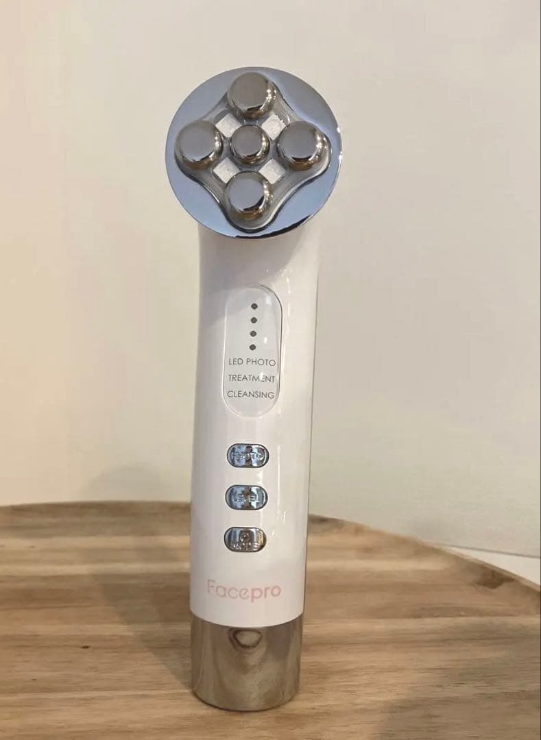 Facepro LEDフォトトリートメント美顔器