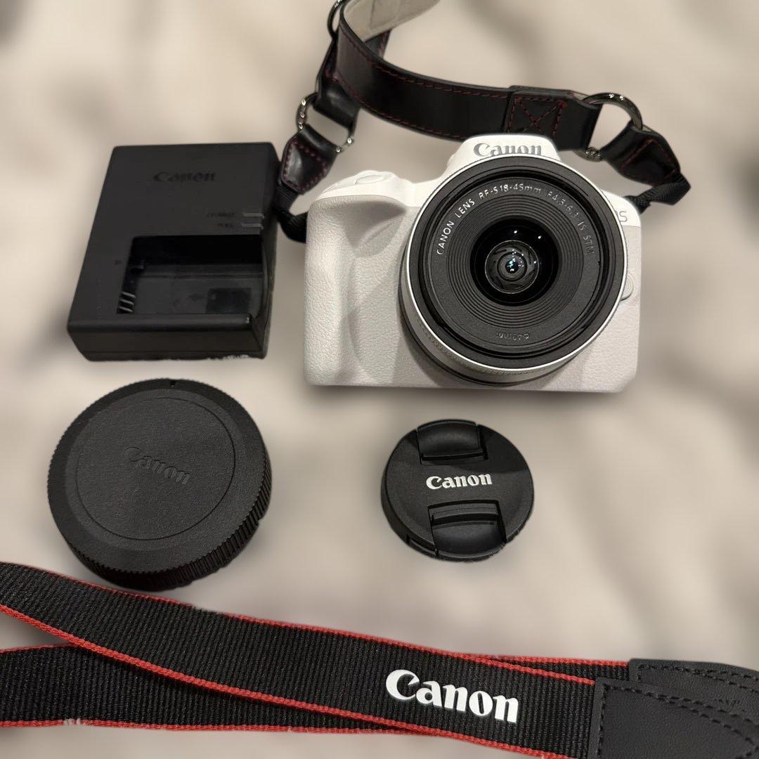 Canon EOS R50 ミラーレス レンズキット ホワイト 美品 おまけ付