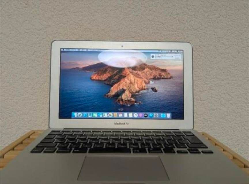 MacBook本体 MacBook Air (11-inch, Mid 2012)