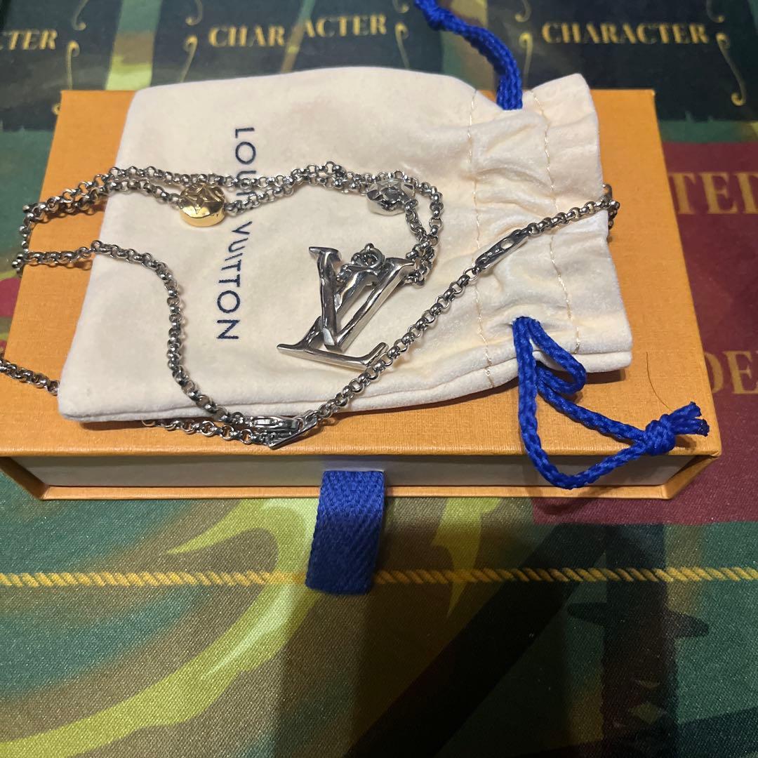 ルイ・ヴィトン　ネックレス
