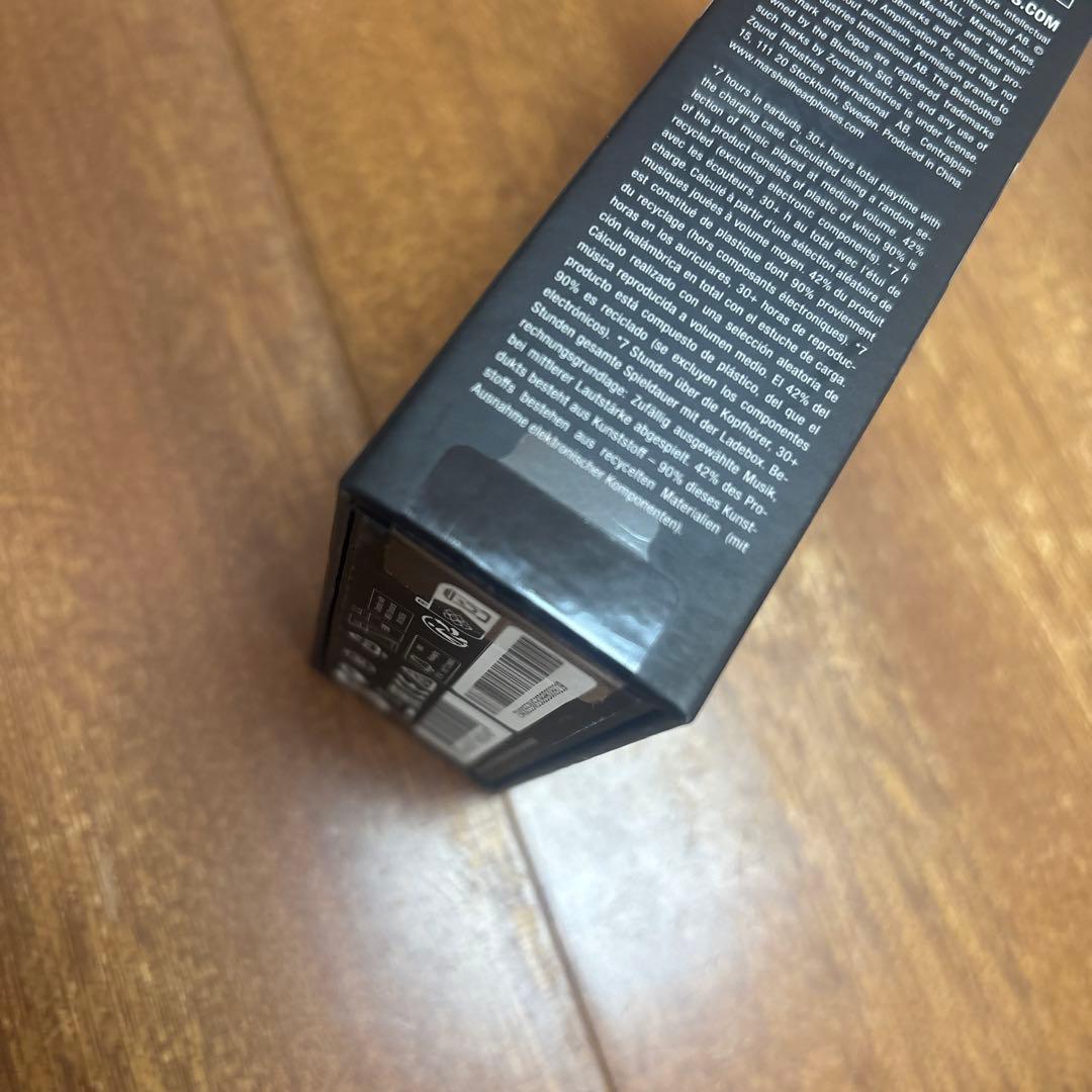 マーシャル　ワイヤレスイヤホン　クリーム