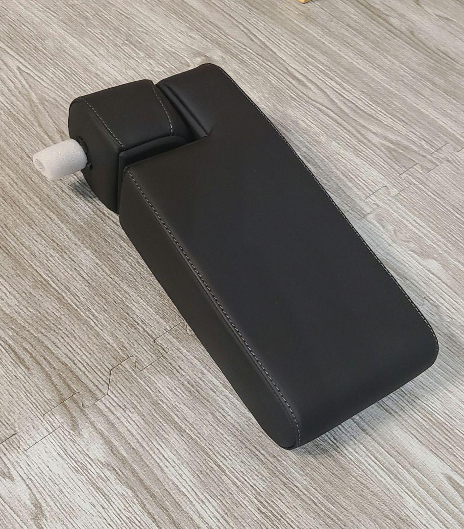 デリカD5 カスタムパーツ コンソール アームレスト シートアームレスト