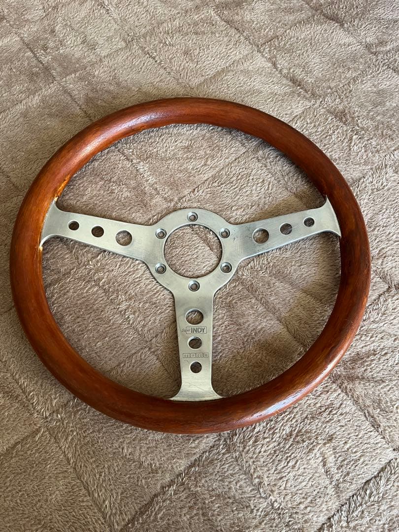 MOMO super INDY ステアリング モモ　スーパー　インディー