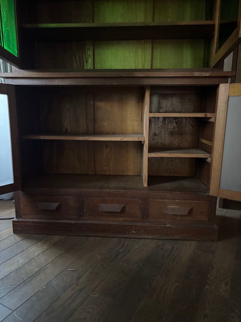 木製ディスプレイキャビネット