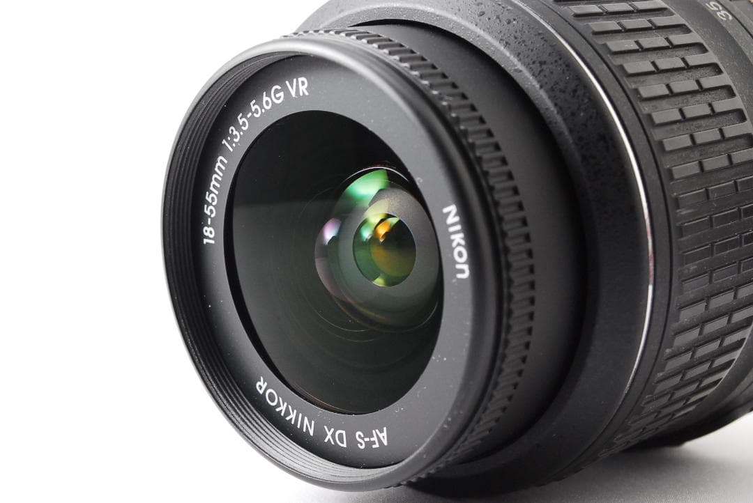 極上美品 Nikon D5500 ワインレッド WiFi スマホ転送 低ショット