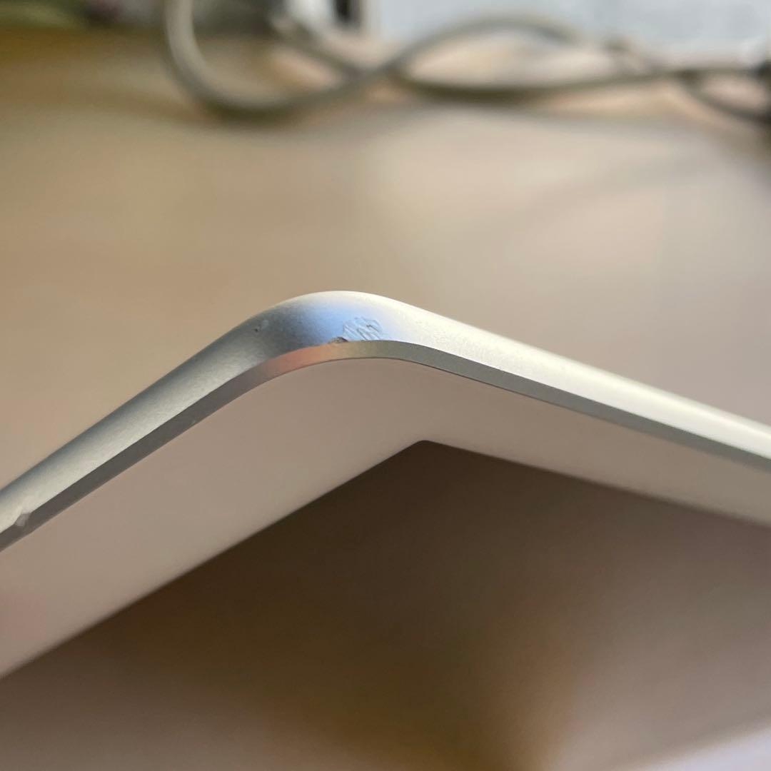 iPad 第6世代　A1893　Wi-Fiモデル　シルバー　32GB美品 #1