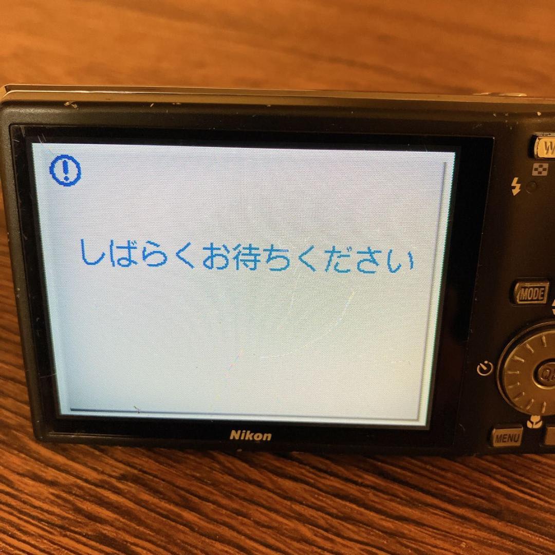 【動作品】ニコン Nikon COOLPIX S610 ブラック　デジタルカメラ