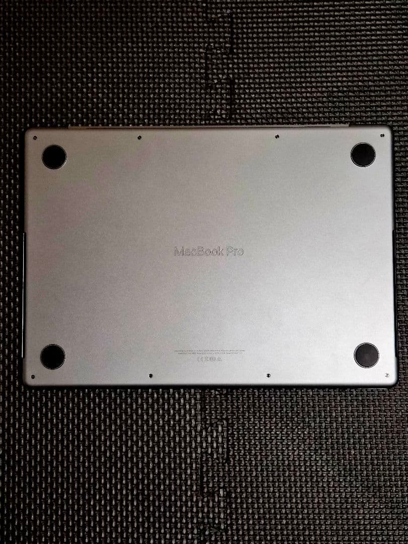 【美品】MacBookPro14″ (2021, M1 Pro) 512gb