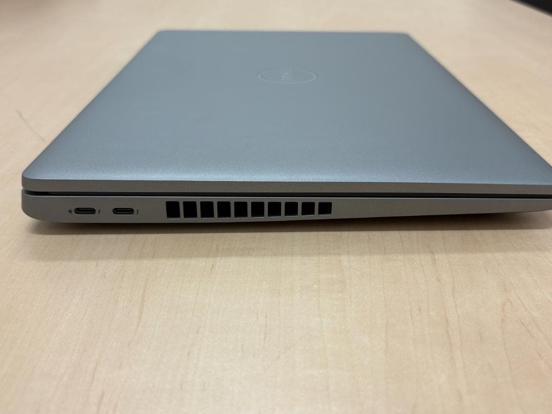 Windowsノート本体 DELL Precision i7/32GB/512GB/NVIDIA T550