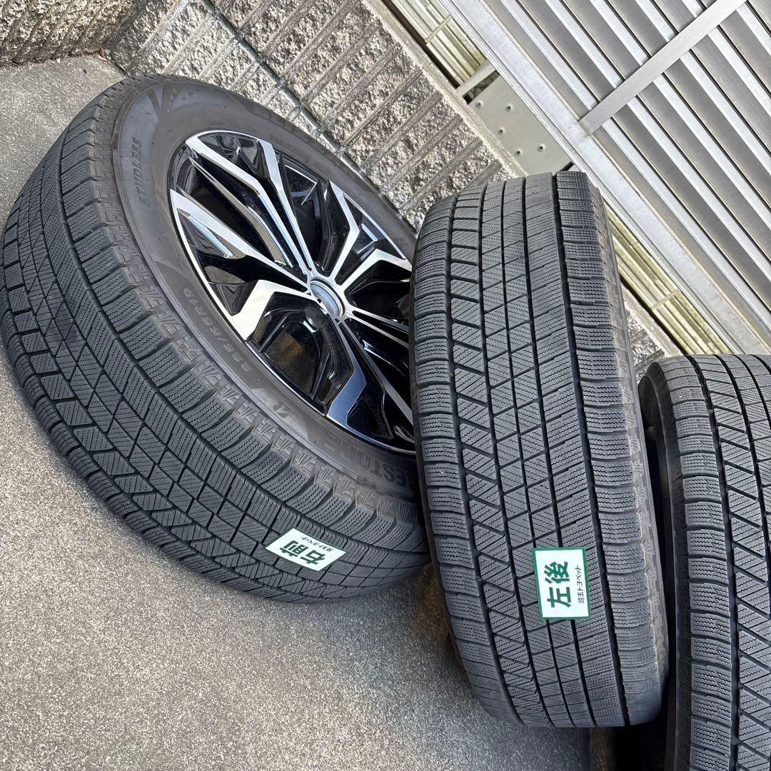 備品:クラウンクロスオーバーアルミホイールスタッドレスタイヤ 225/55/19