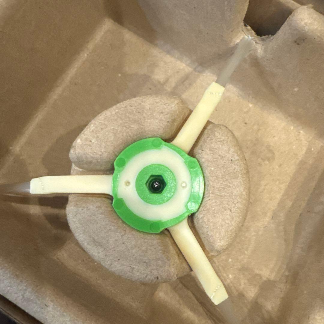 【ほぼ新品】iRobot Roomba ロボット掃除機ルンバ i7 i7150