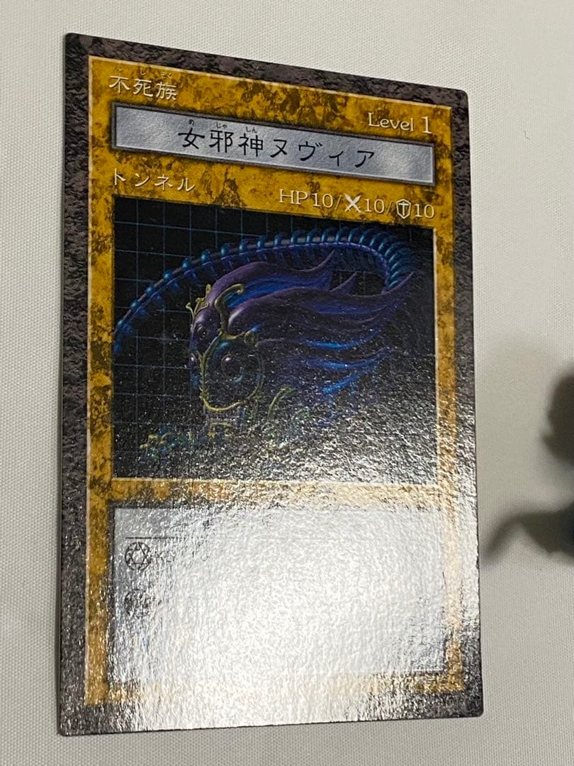 遊戯王ddm、 女邪神ヌヴィアフィギュア、ダイス、カードセット