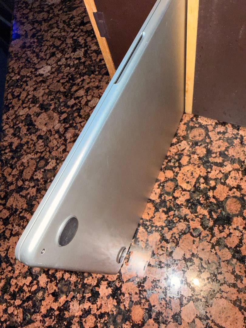 AppleMacBook Air M2 シルバー 13.6インチ2022