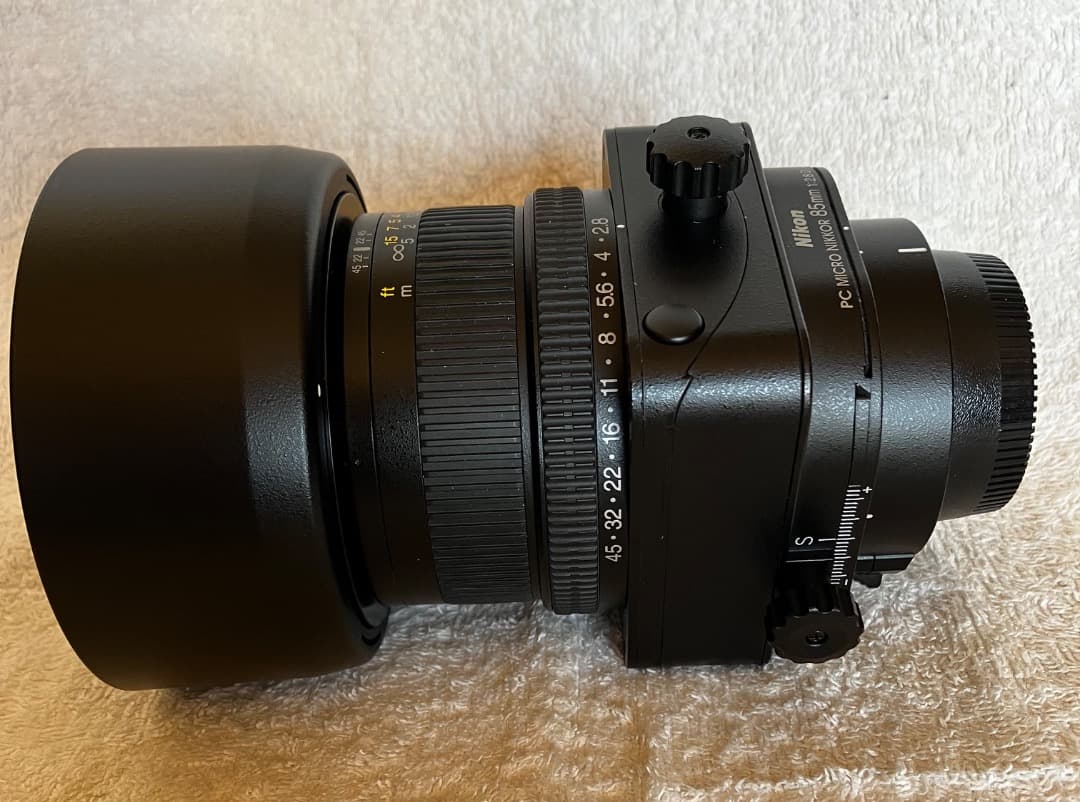 ニコン PC MICRO NIKKOR 85mm f2.8D