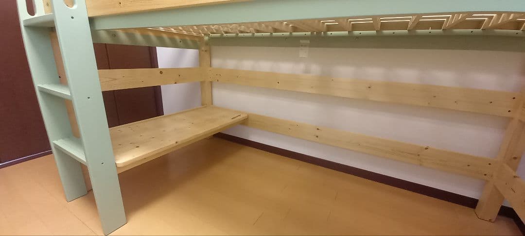 まぁ@　　ロフトベッド　引き渡し協議必須　条件により値下げOK