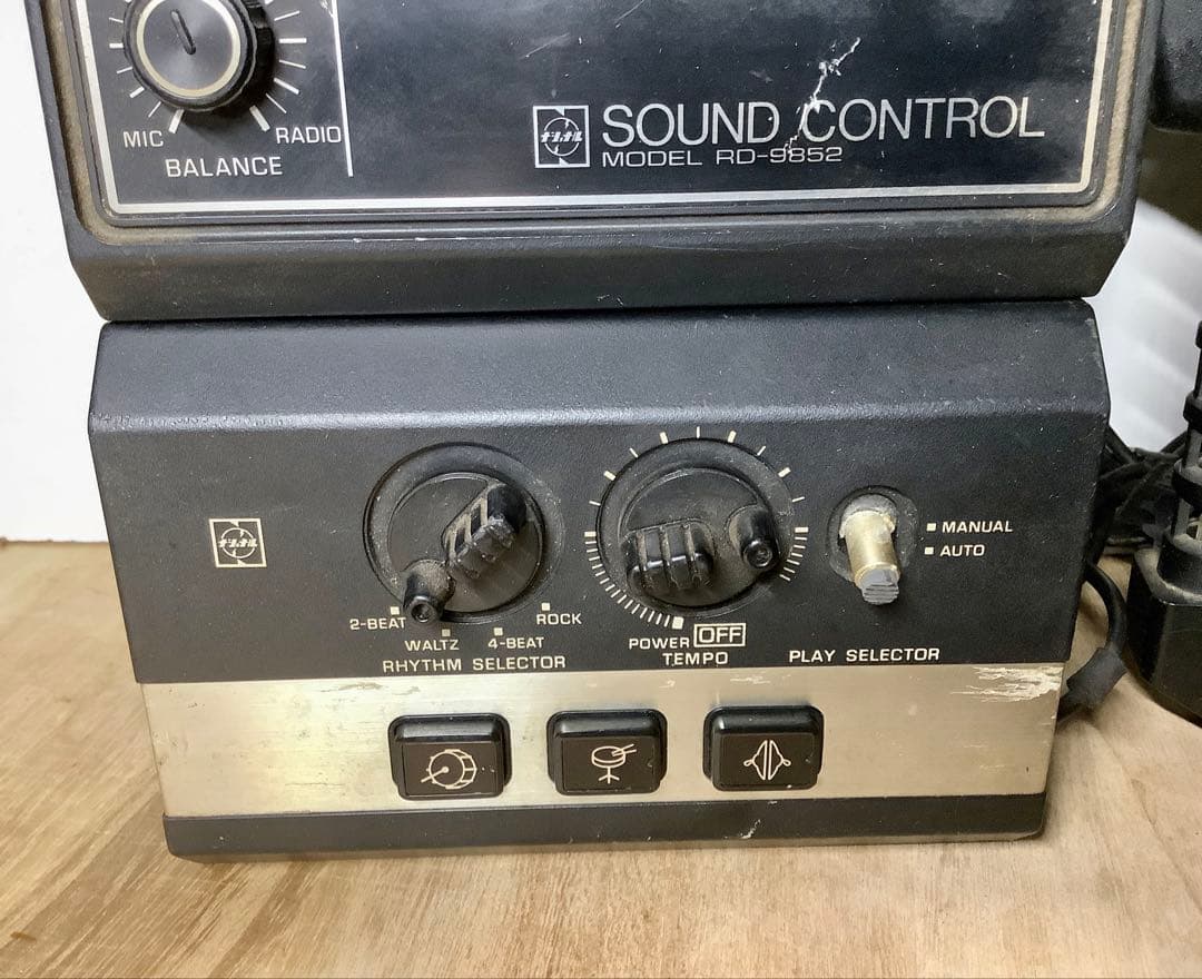 クーガーラジオ サウンドコントロール付きジャンク品