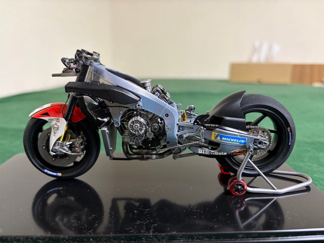 Honda RC213V IDEMITSU 1/12スケール