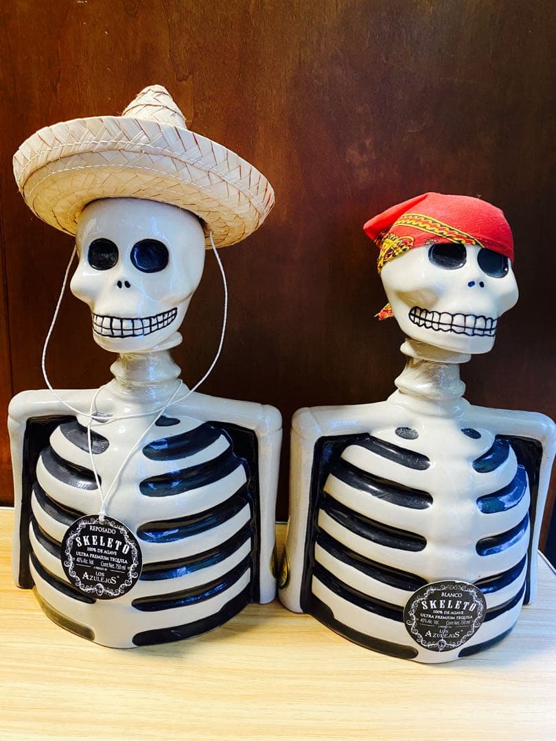 ロスアスレホス　スケルトン　テキーラ
