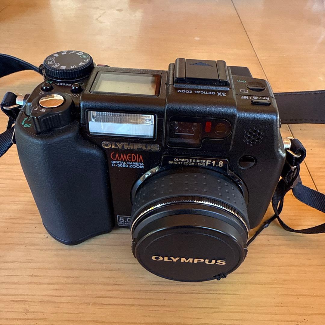 OLYMPUS CAMEDIA 3倍光学ズーム