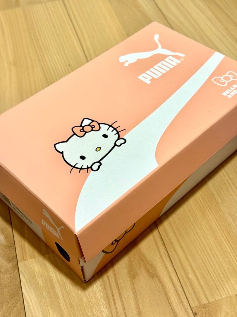 未使用　プーマ PUMA x ハローキティ 21cm 401411 01