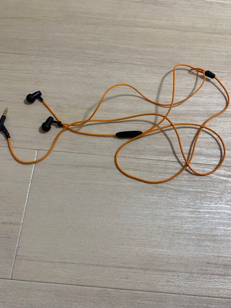 Voda 有線イヤホン