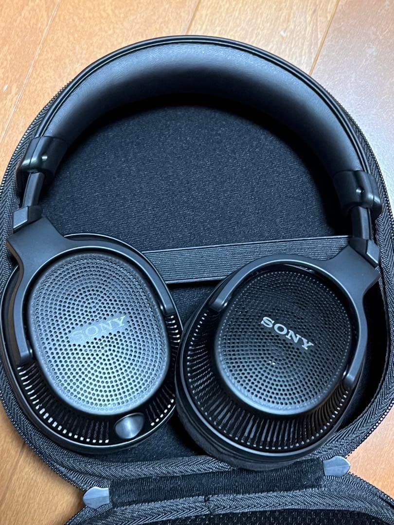 SONY MDR-MV1 4.4mmのバランスケーブル、キャリングケース付き