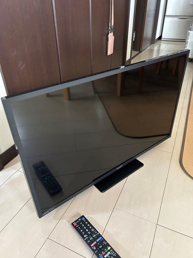 AQUOS 2T-C32DE 32インチ液晶テレビ 本体