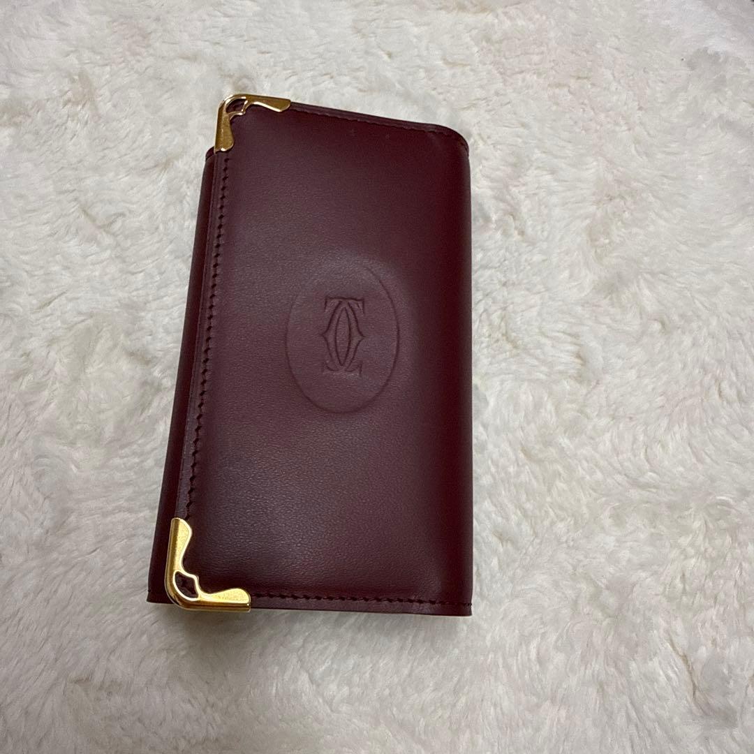 Cartier バーガンディ レザー キーケース