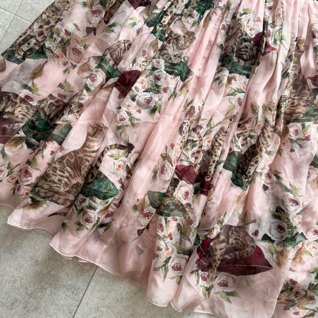 ドルチェアンドガッバーナ スカート　シルク100% 36 ピンク　アニマル　薔薇