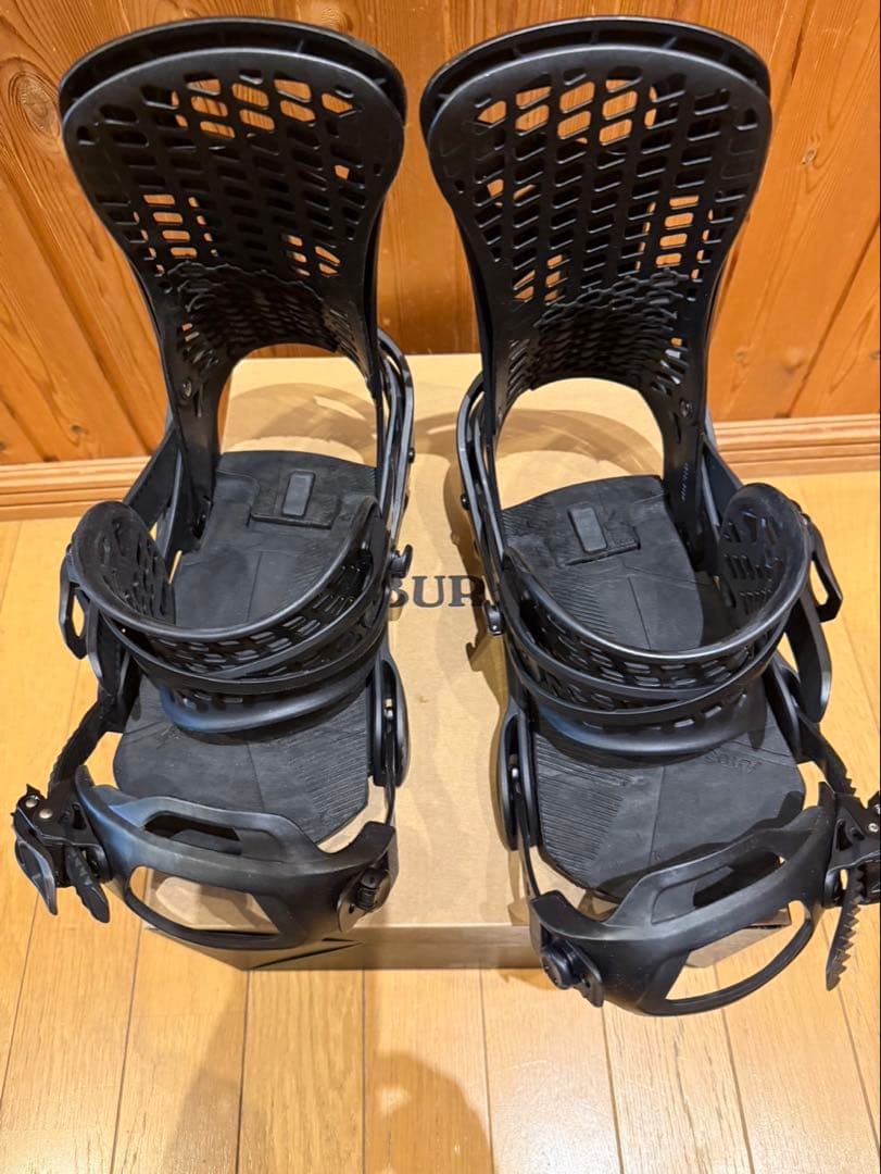 Burton GENESIS MNS ビンディング Mサイズ ブラック