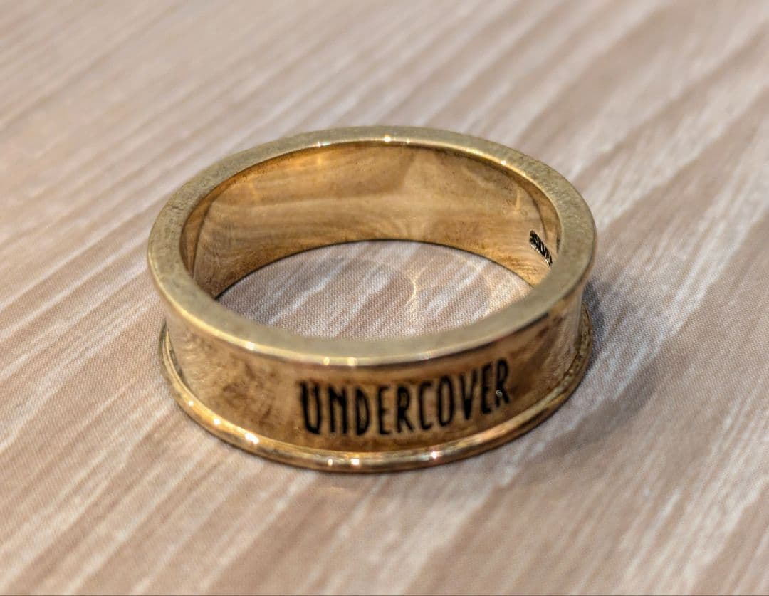 エングレーブド ゴールドリング