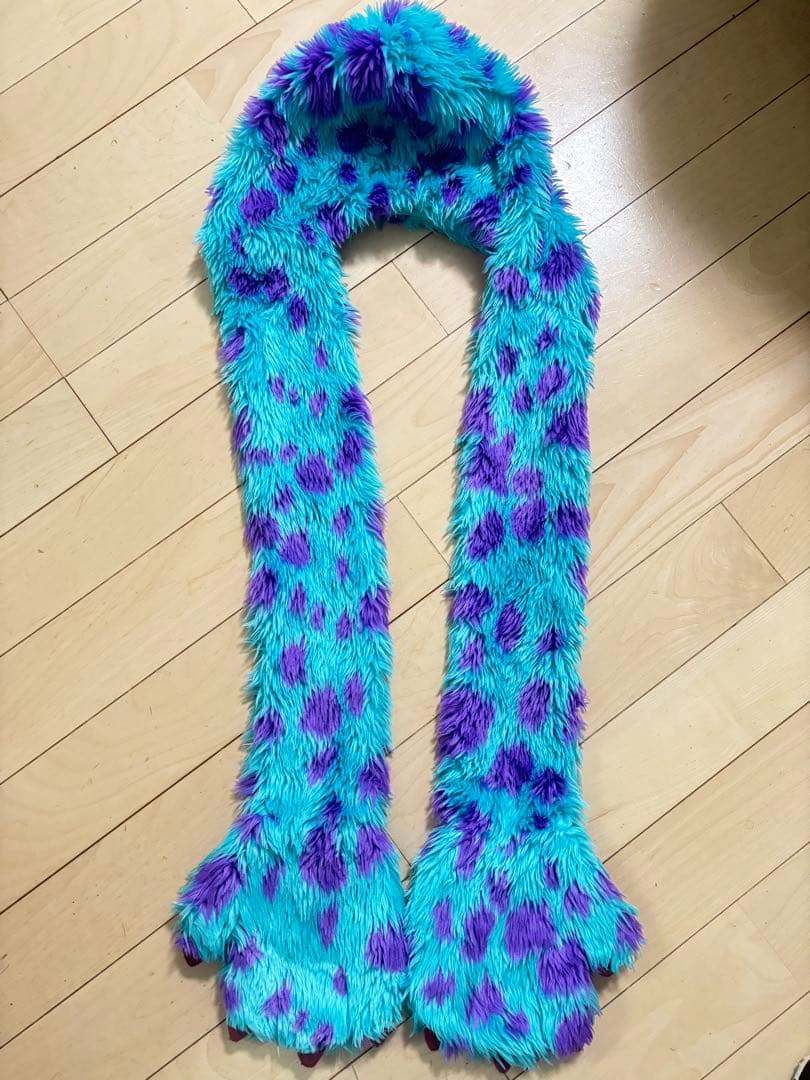 極美品⭐︎使用回数2回　サリーファンキャップ　マフラー　被り物　ディズニー