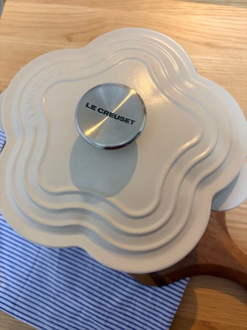 Le Creuset ルクルーゼ　ココット・フルール ホワイト　白　20