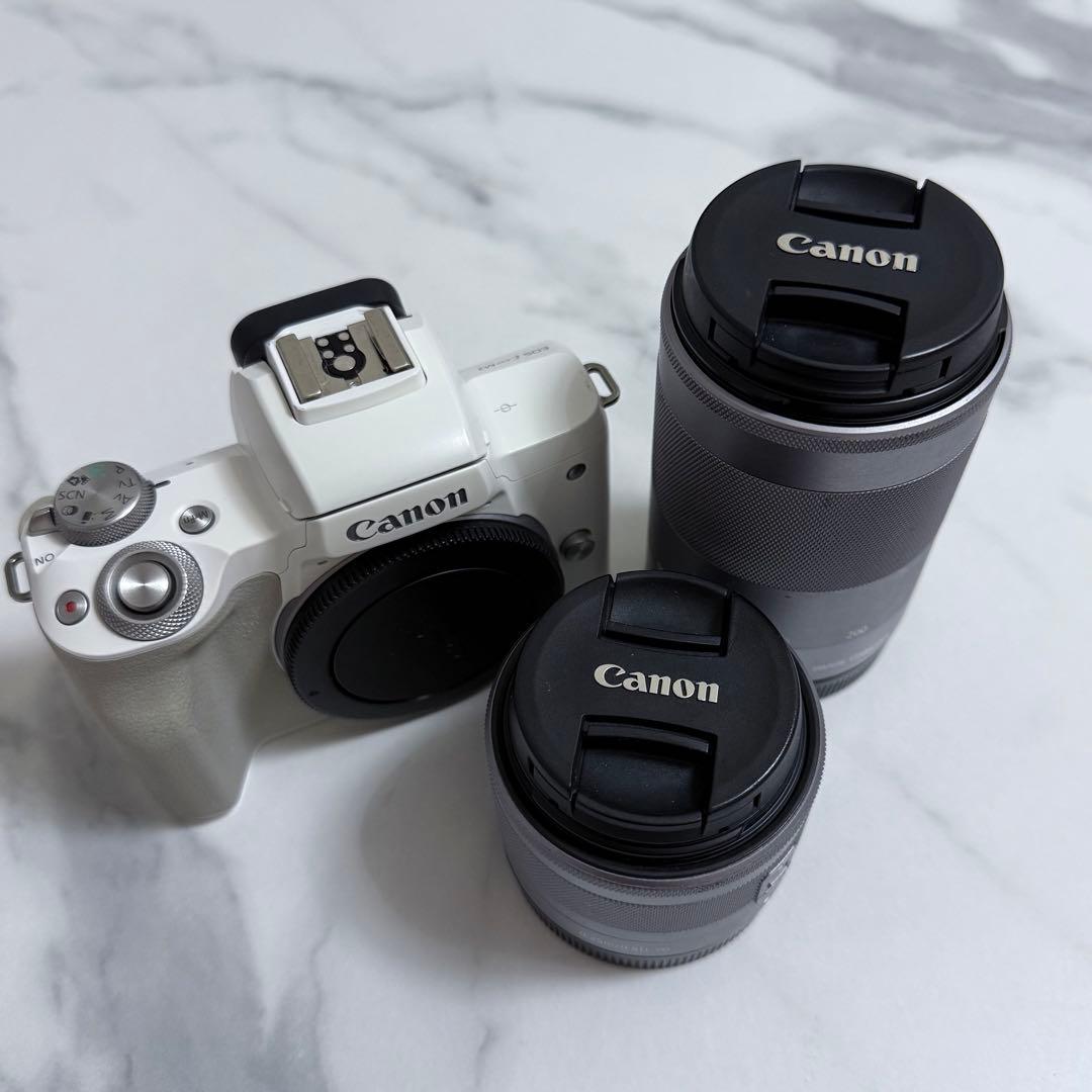 Canon EOS Kiss M2 ダブルズームキット ホワイト