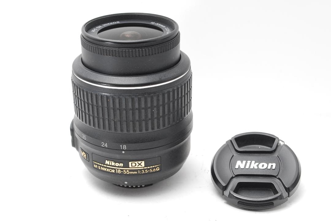 【新品級ショット数　外箱付】Nikon D3100　スマホ転送　動画も撮影できる