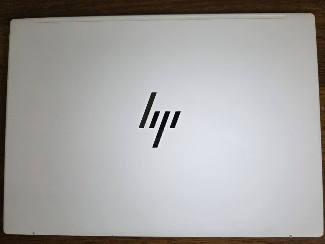 HP Pavilion　Aero Ryzen 7　16GB 500GB