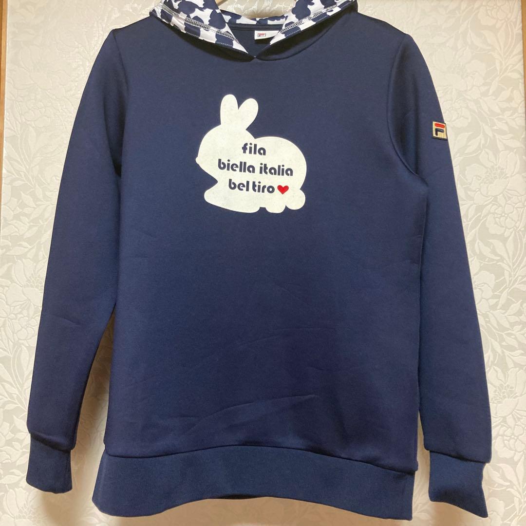 フィラ　うさぎ柄パーカー　L