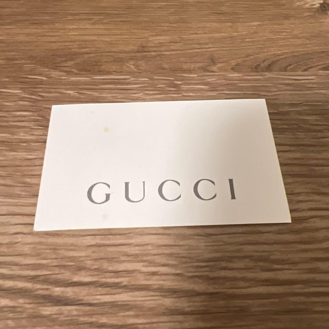 【値下げしました】GUCCI シルバーフープピアス　箱、収納袋付き