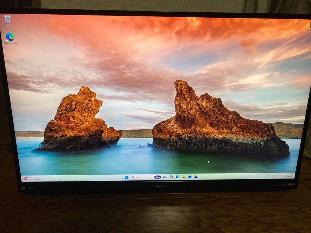 NEC PC-GD359DEAB　i7-7567U 4K ベアボーン　ジャンク