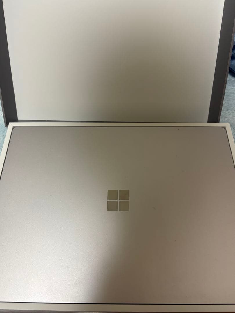 Surface laptop 5 i7 15インチ