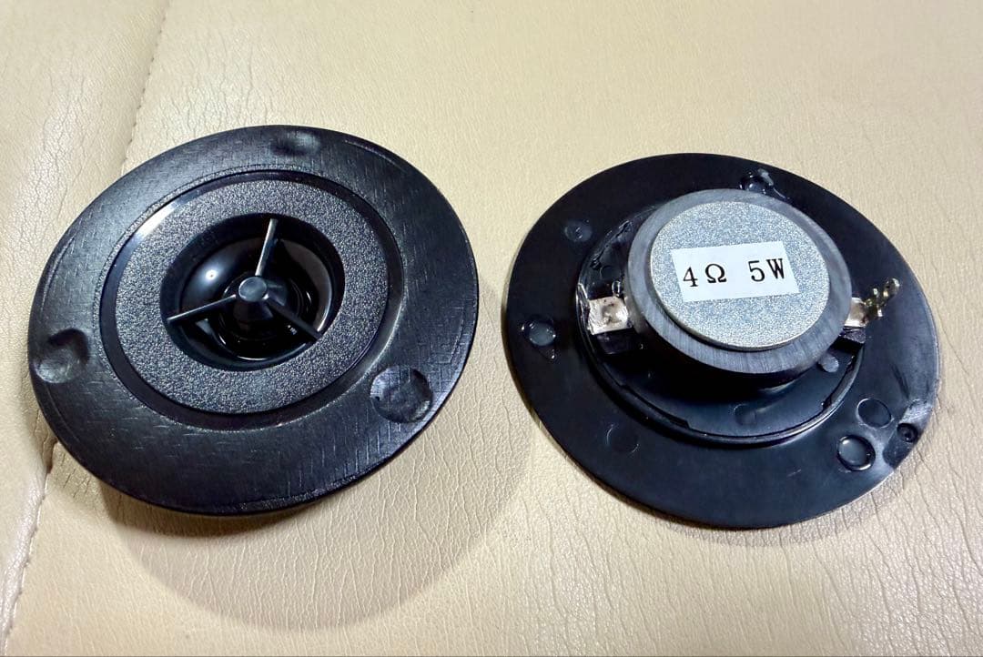 ブックシェルフ型2wayスピーカー （ペア）レッド/ウッド