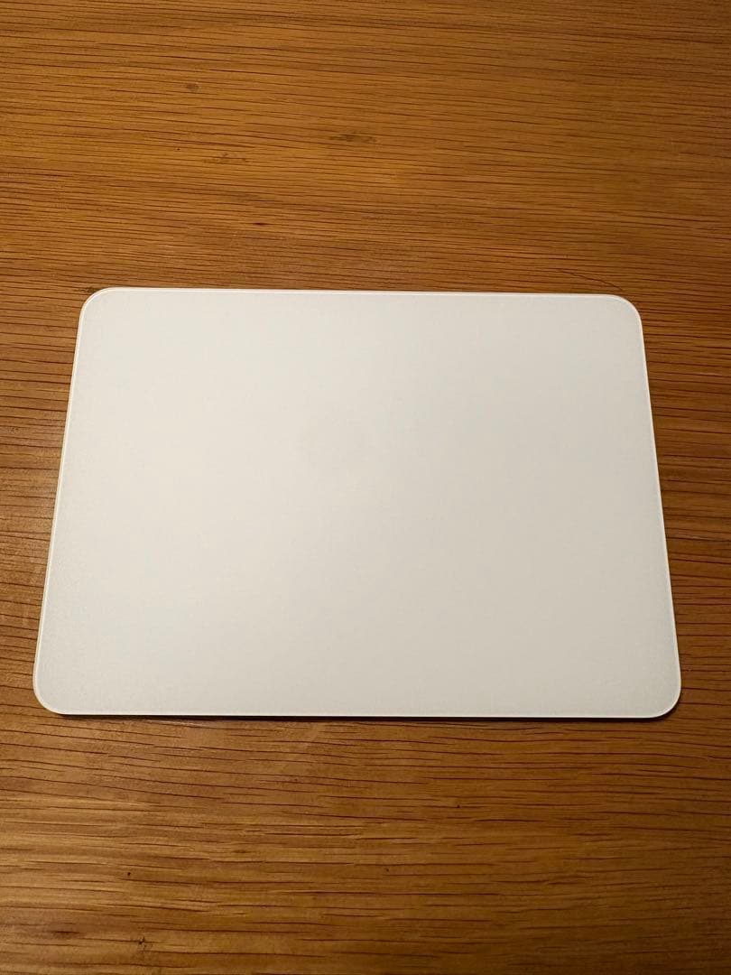 USB-C｜Magic Trackpad 4｜APPLE｜純正