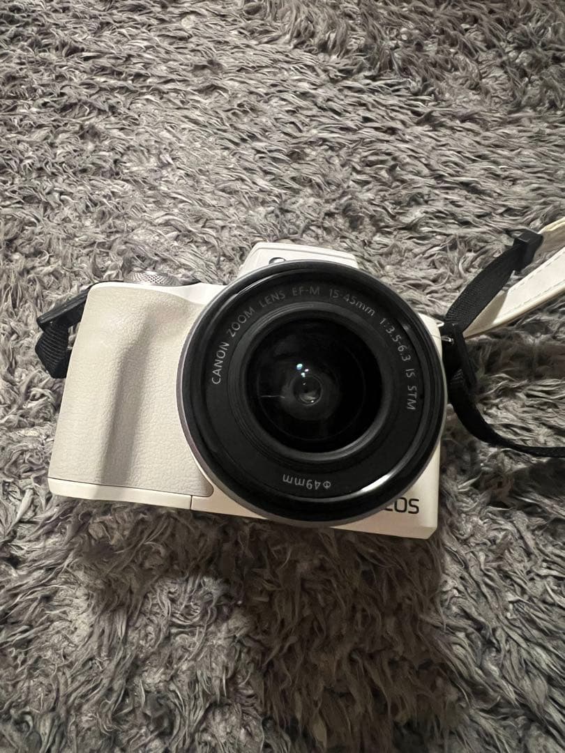 Canon EOS kiss m2 中古