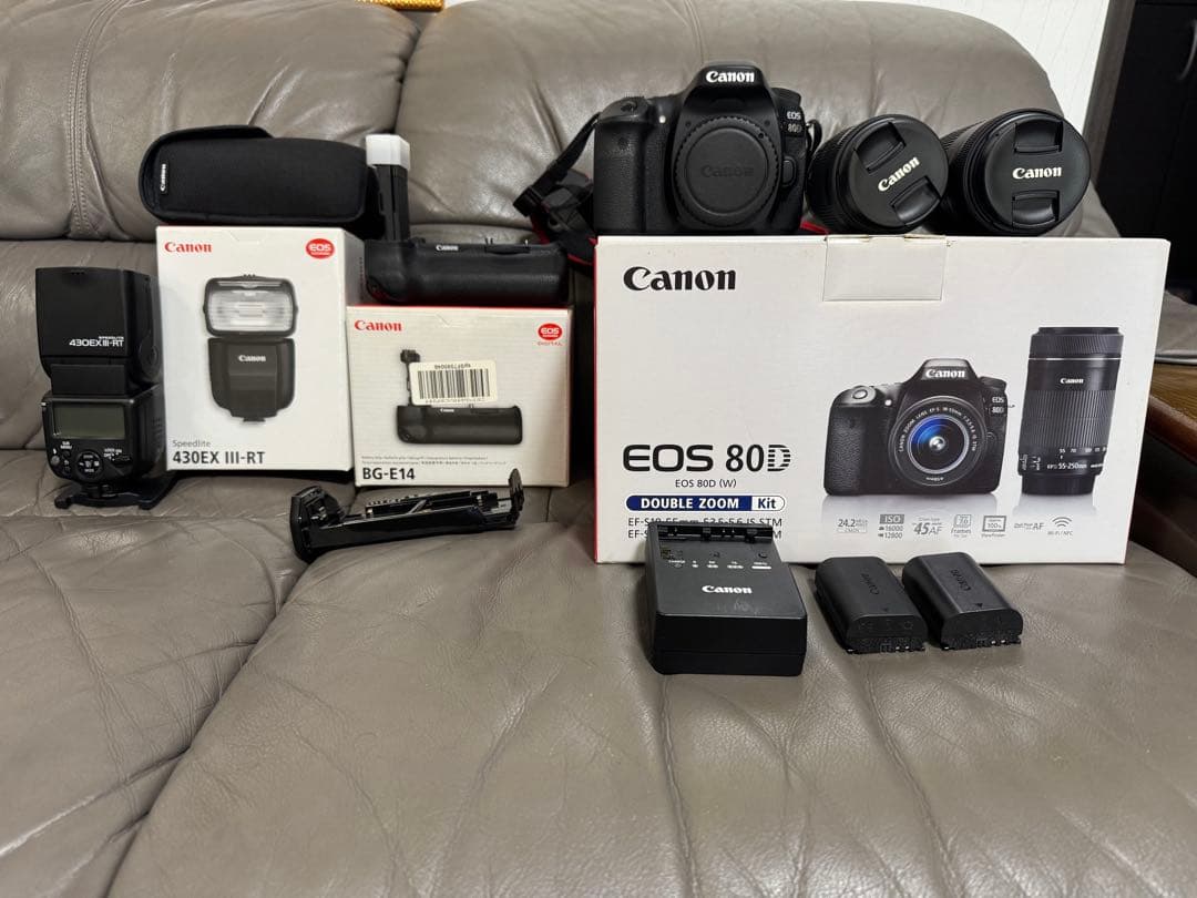 CANON・キャノンEOS80D・BG-E14・430EX-Ⅲ-RTセット・美品