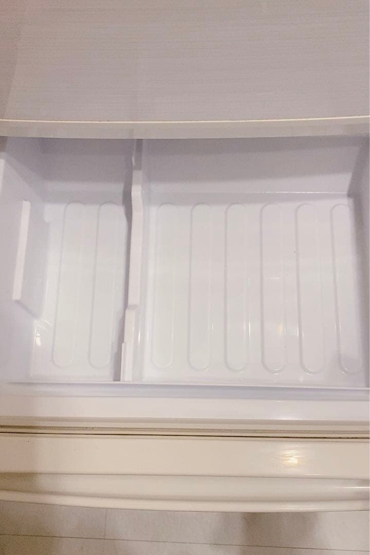 シャープ SJ-D14F-W 137L 幅48cm