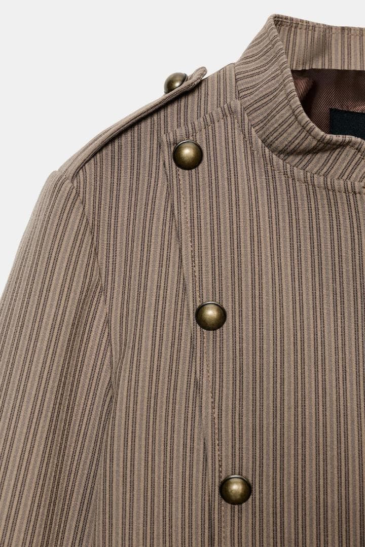 完売品 ZARA ストライプ柄フィットブレザー Sサイズ