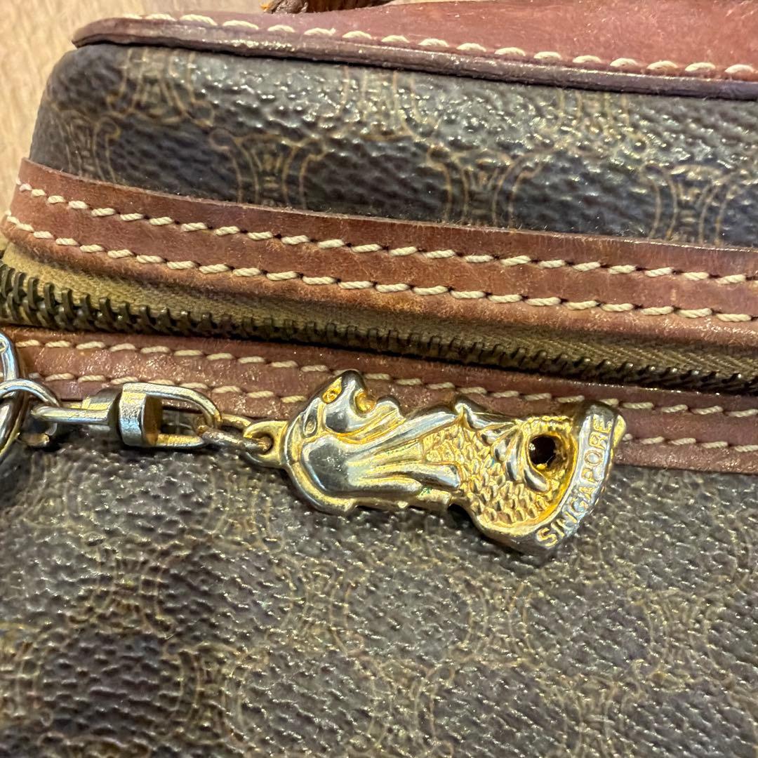 ジッパーポーチ　セリーヌ