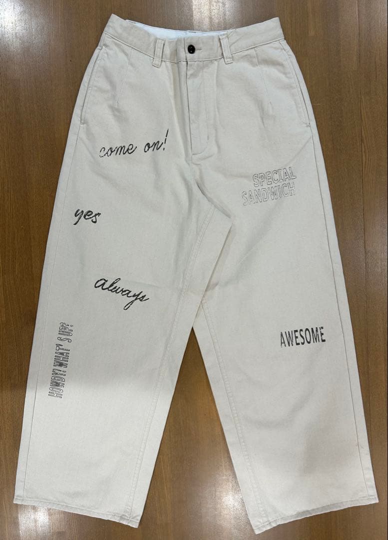 ゆみこ　未着用　Le Melange ロゴプリントチノパン